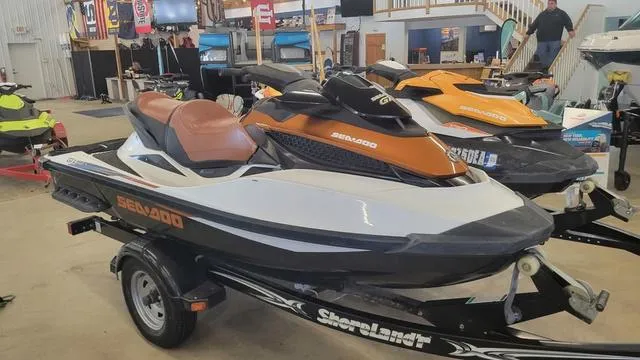 Slide: The Image of Sea-Doo GTX 2014 - 1