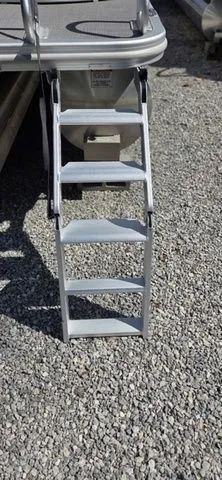 Slide: The Image of Bennington 25 RSR 2024 - 17