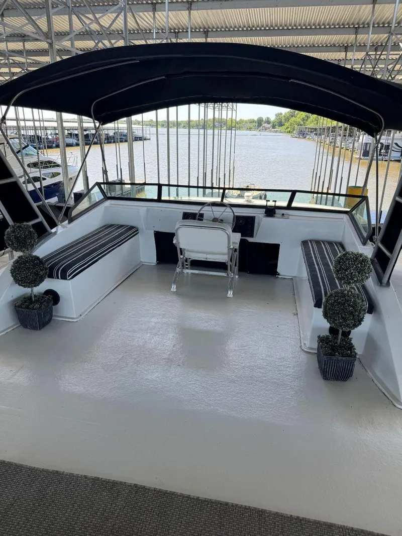 Slide: The Image of Stardust Cruisers 18 X 80 Houseboat 1986 - 59