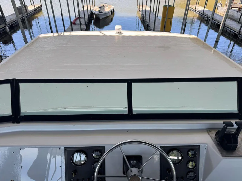 Slide: The Image of Stardust Cruisers 18 X 80 Houseboat 1986 - 63