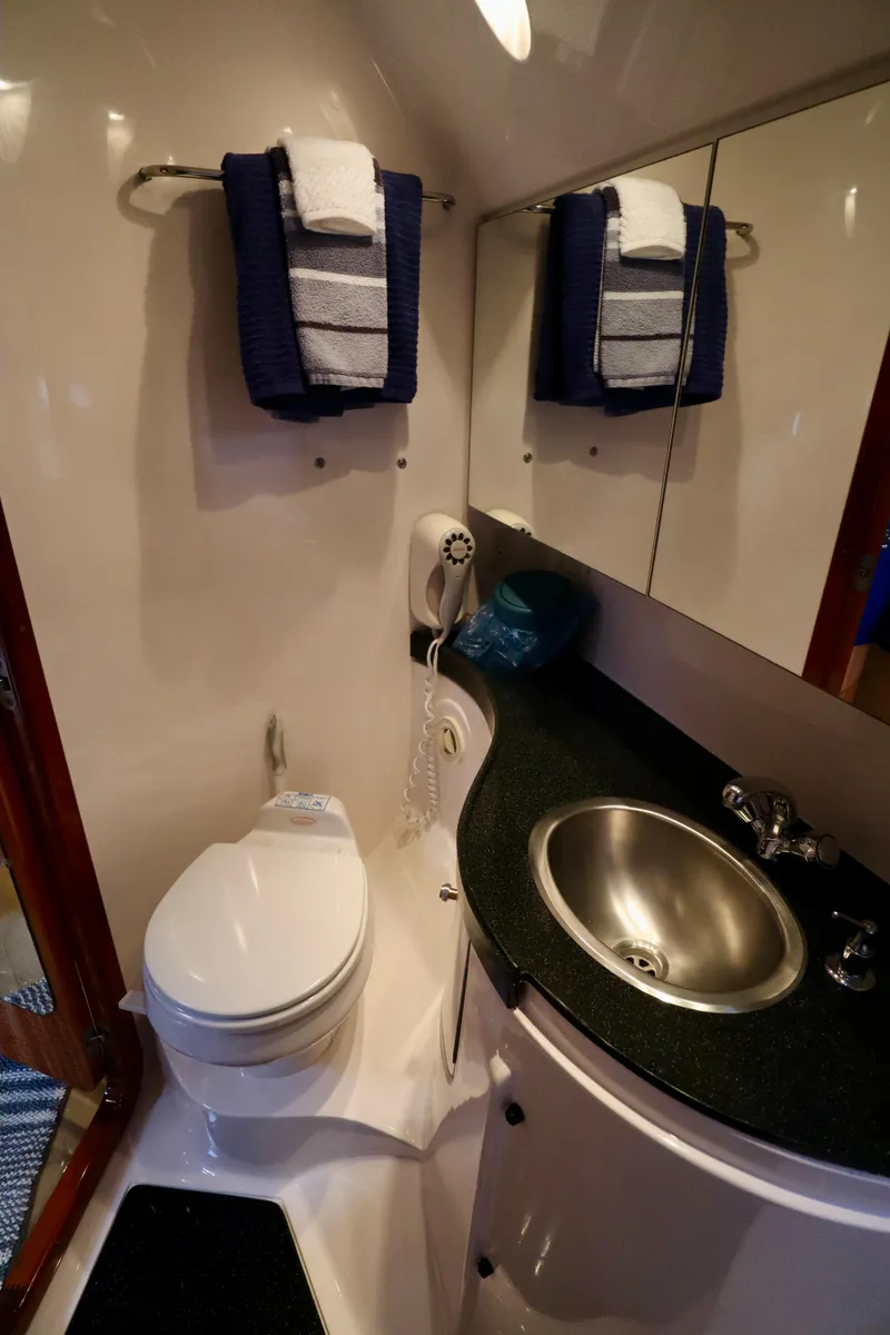 Slide: The Image of Regal Commodore 4460 2006 - 12