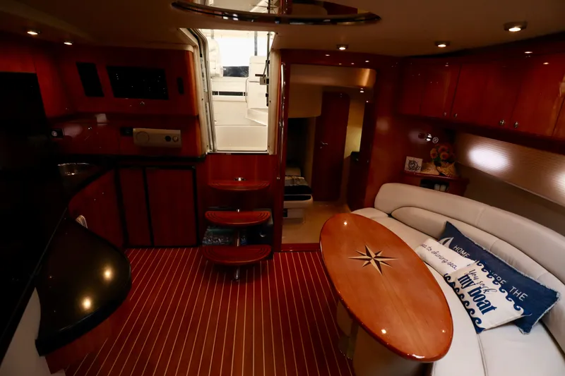 Slide: The Image of Regal Commodore 4460 2006 - 29