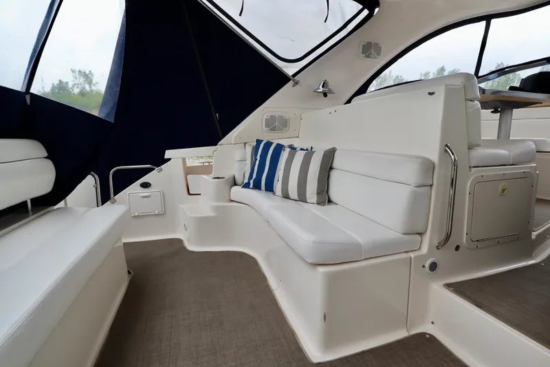 Slide: The Image of Regal Commodore 4460 2006 - 4