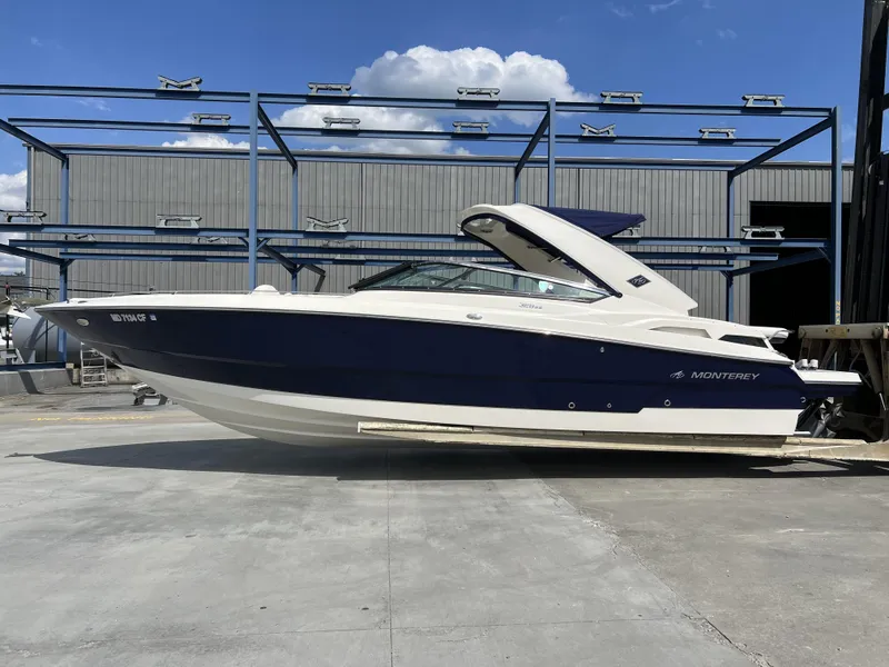 Slide: The Image of Monterey 328SS Super Sport 2012 - 24