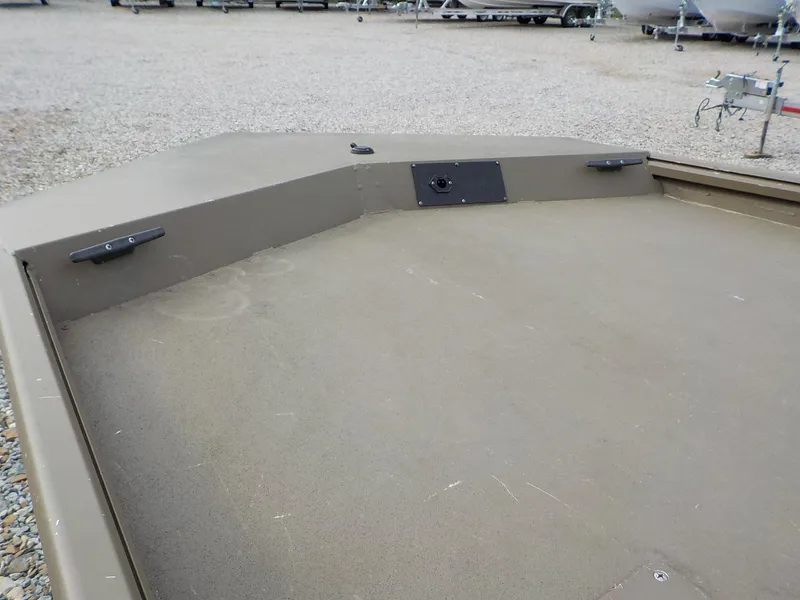 Slide: The Image of 2021 G3 20 SC boat deck, spacious and durable, in a gravel lot. - 20