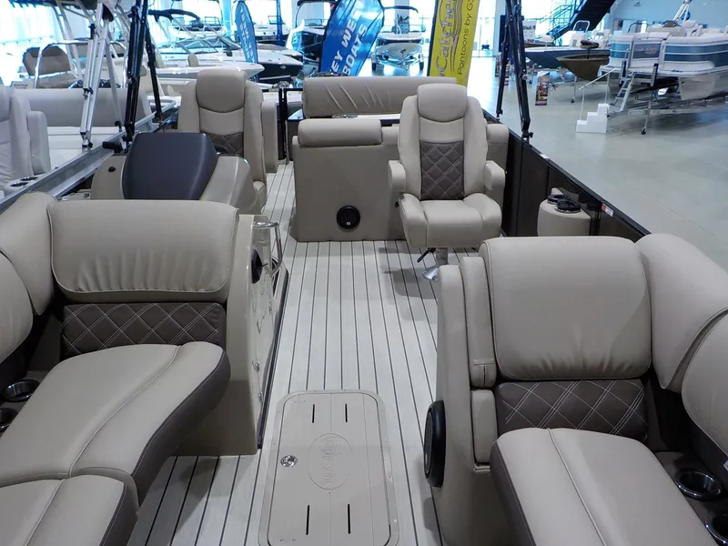 Slide: The Image of SunCatcher Elite 326SL 2022 - 8