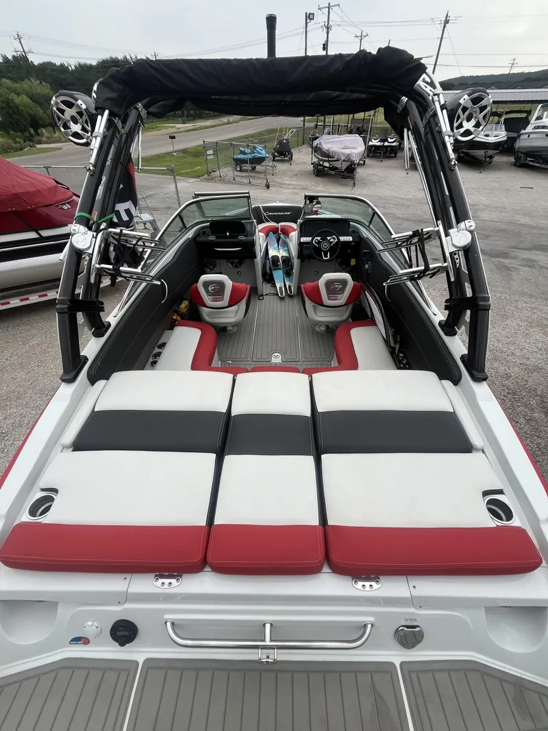 Slide: The Image of Crownline Boats 240 SS SURF 2022 - 3