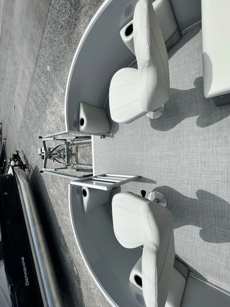 Slide: The Image of Sylvan Mirage 818 Fish 2025 - 29