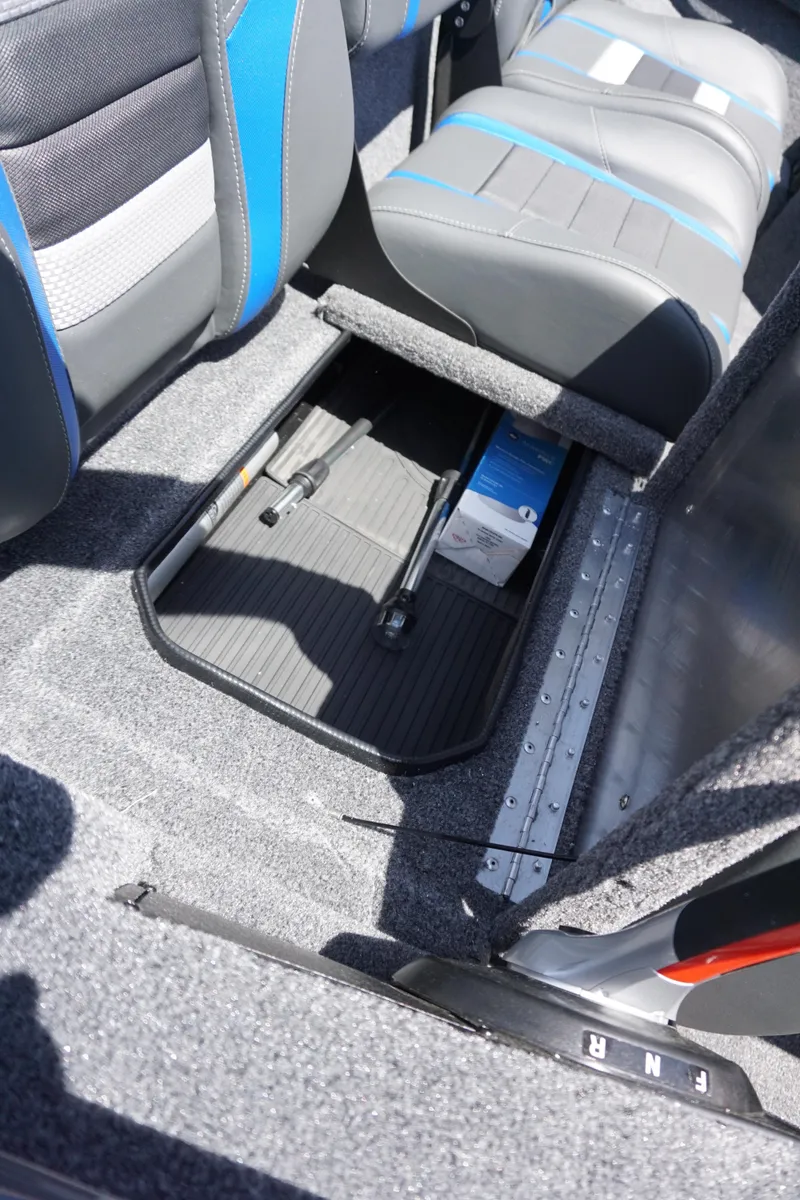 Slide: The Image of Ranger RT178 2025 - 3