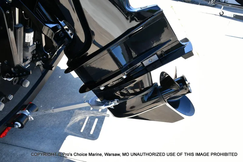 Slide: The Image of 2023 Tracker Pro Guide V-175 Combo boat motor and propeller detail. - 23