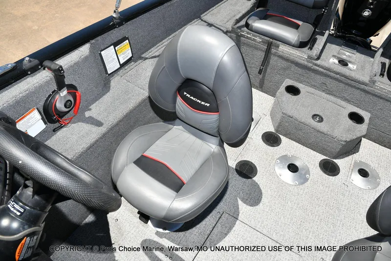 Slide: The Image of Tracker Pro Guide V-175 Combo 2023 - 60