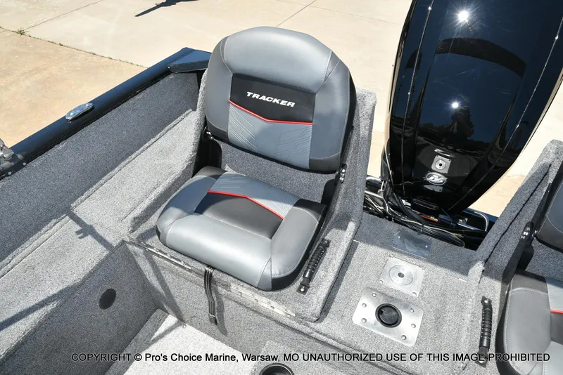 Slide: The Image of Tracker Pro Guide V-175 Combo 2023 - 62