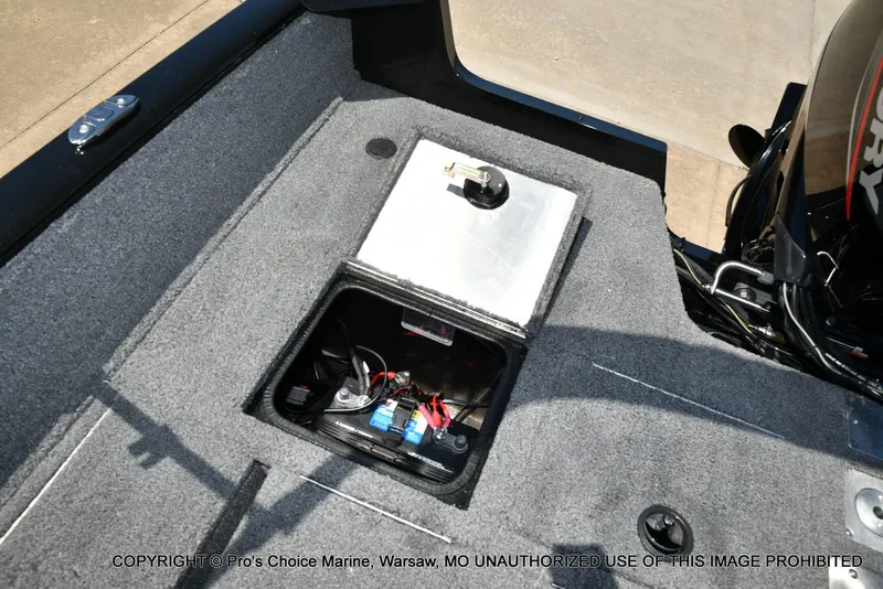 Slide: The Image of Tracker Pro Guide V-175 Combo 2023 - 72