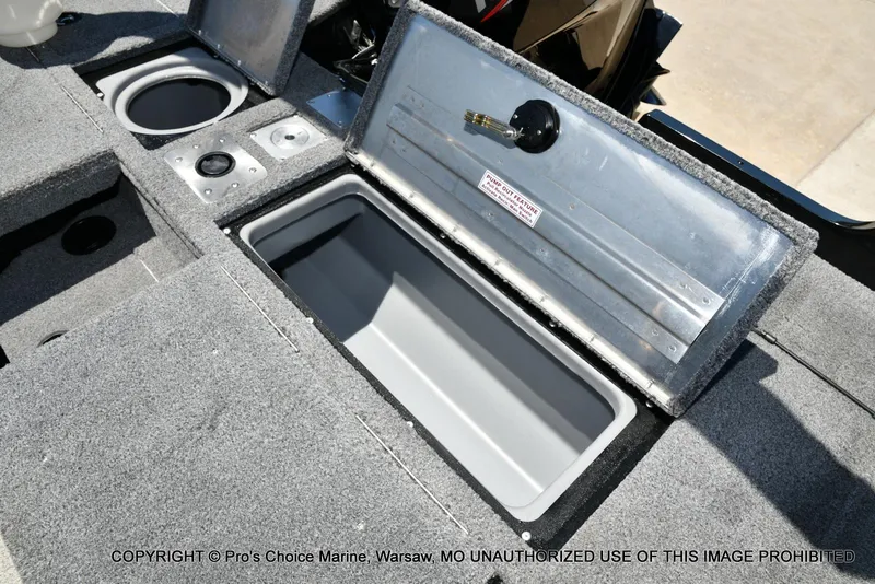 Slide: The Image of Tracker Pro Guide V-175 Combo 2023 - 77