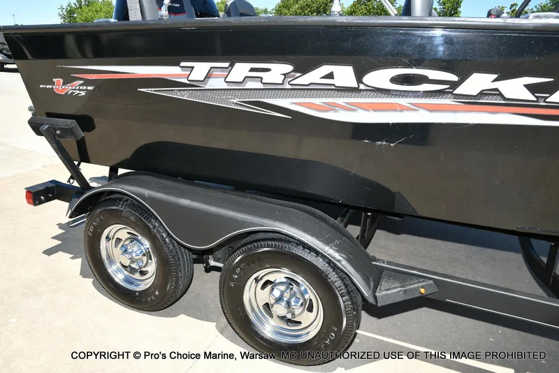 Slide: The Image of Tracker Pro Guide V-175 Combo 2023 - 78