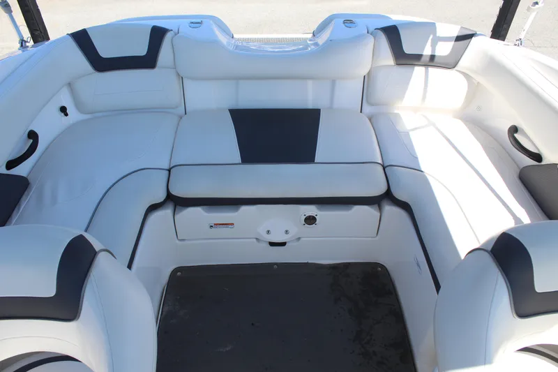 Slide: The Image of Yamaha SX190 2014 - 14