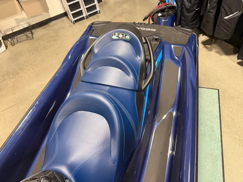 Slide: The Image of Sea-Doo GTX 300 iDF, iBR 2025 - 5