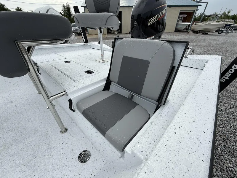 Slide: The Image of Xpress Hyper-Lift Series H22B 2025 - 3