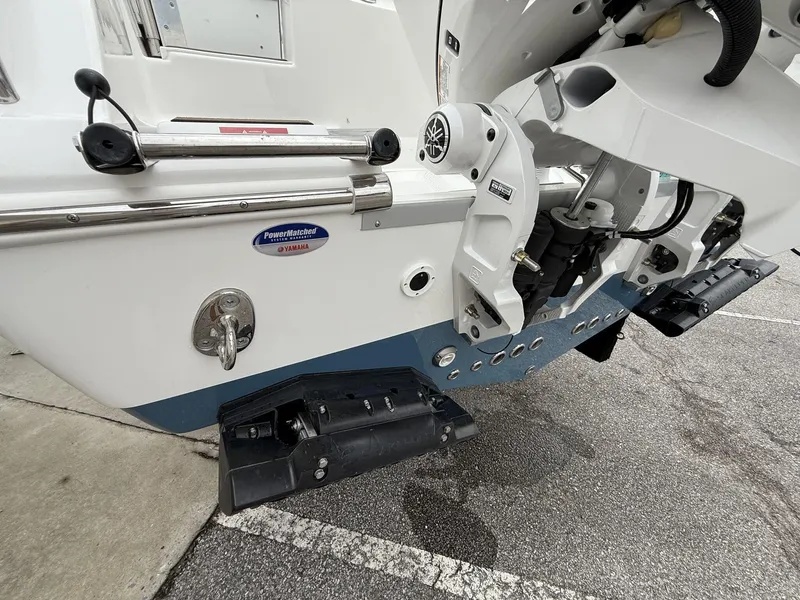Slide: The Image of 2025 Tidewater 272 LXF boat with Seakeeper Rides, featuring Yamaha components. - 8