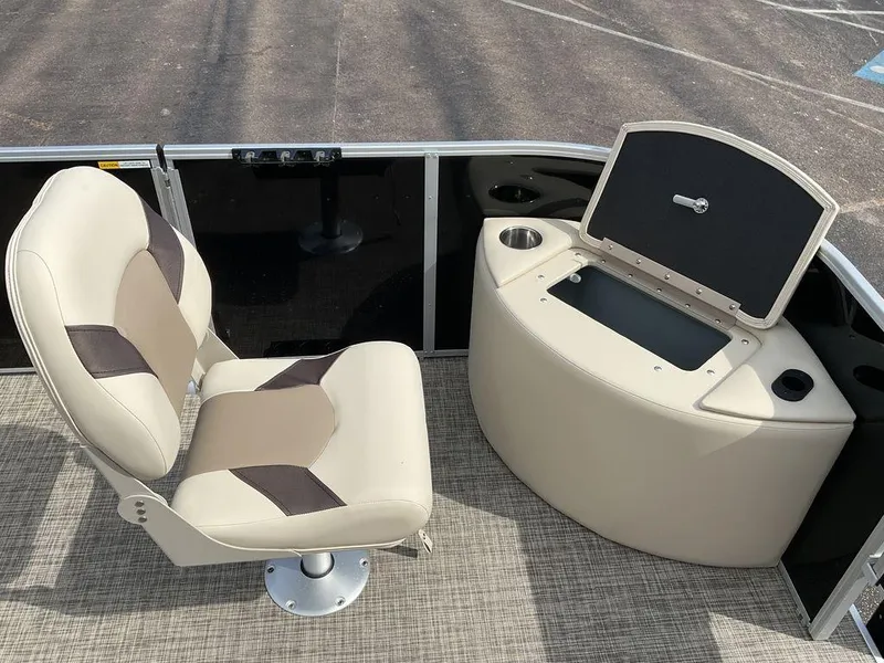 Slide: The Image of SunCatcher Select 20F 2025 - 37