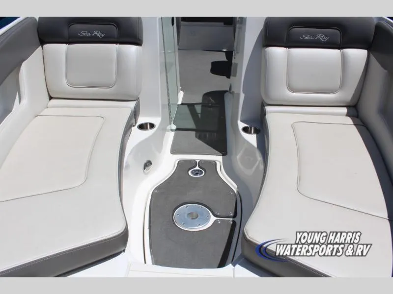 Slide: The Image of Sea Ray 240 Sundeck 2011 - 13