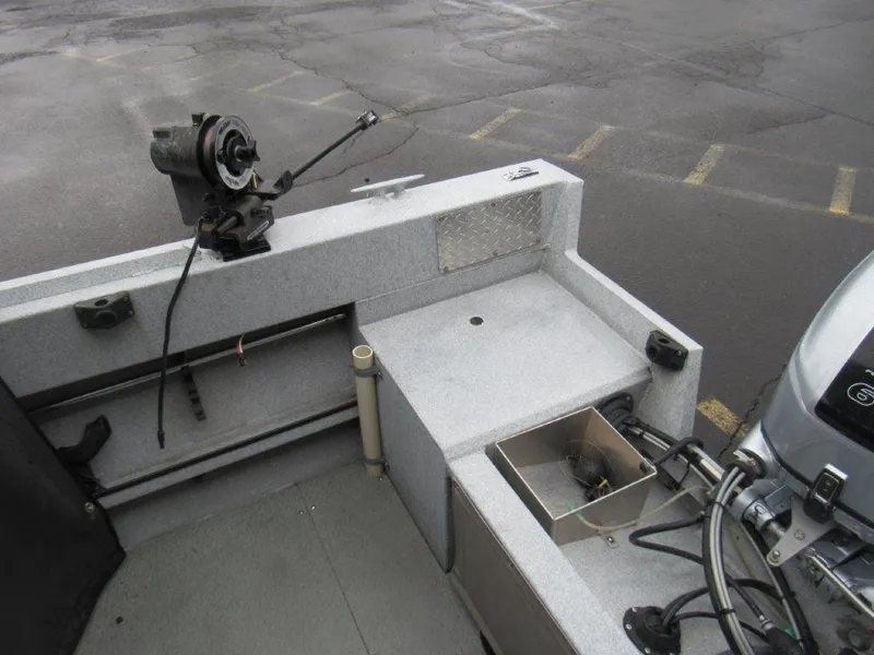 Slide: The Image of Hewescraft 160 Sportsman 2002 - 10