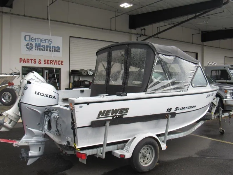 Slide: The Image of Hewescraft 160 Sportsman 2002 - 3