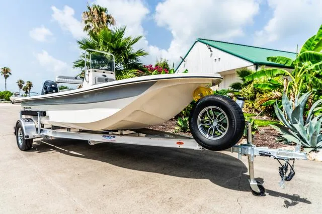 Slide: The Image of Carolina E18JVX 2025 - 2