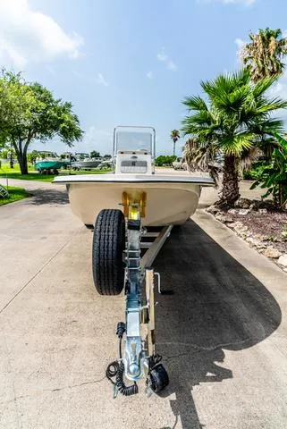 Slide: The Image of Carolina E18JVX 2025 - 3