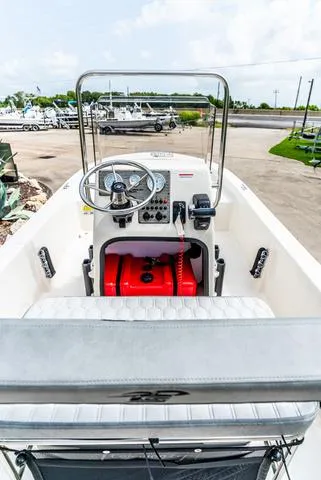 Slide: The Image of Carolina E18JVX 2025 - 7