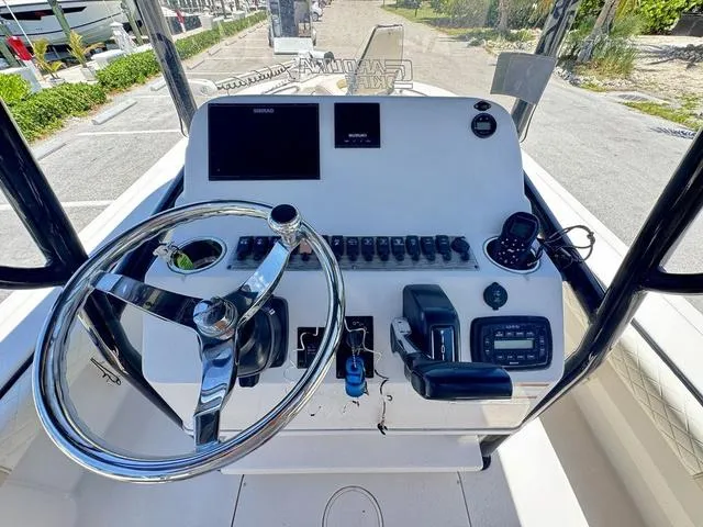 Slide: The Image of Carolina 24 Ultra Elite 2020 - 13