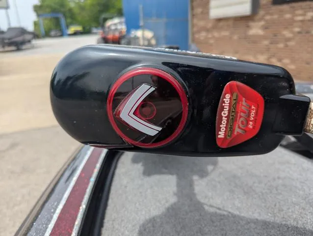 Slide: The Image of Triton TRX-18 SC 2015 - 10