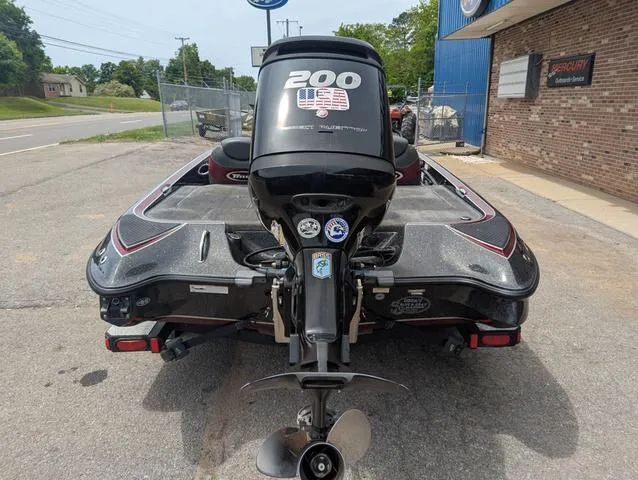 Slide: The Image of Triton TRX-18 SC 2015 - 4