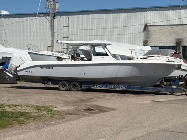 Slide: The Image of Everglades 375 Center Console 2025 - 21