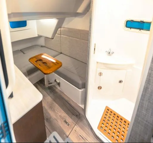 Slide: The Image of Everglades 375 Center Console 2025 - 23