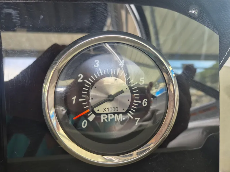 Slide: The Image of Crownline Boats Eclipse E255 2022 - 52