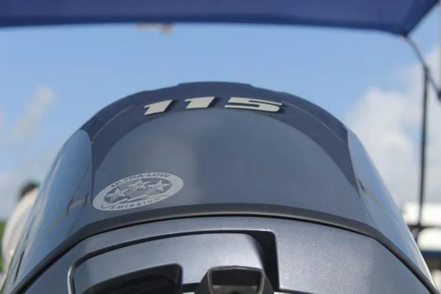 Slide: The Image of Robalo R180 Center Console 2018 - 10