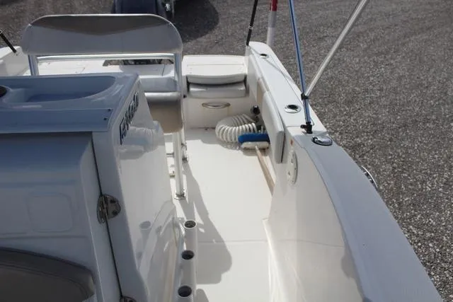 Slide: The Image of Robalo R180 Center Console 2018 - 17