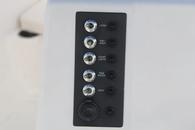 Slide: The Image of Robalo R180 Center Console 2018 - 21