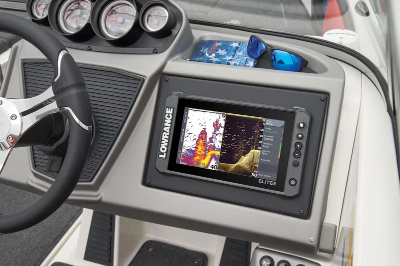 Slide: The Image of Ranger 1850MS 2025 - 36