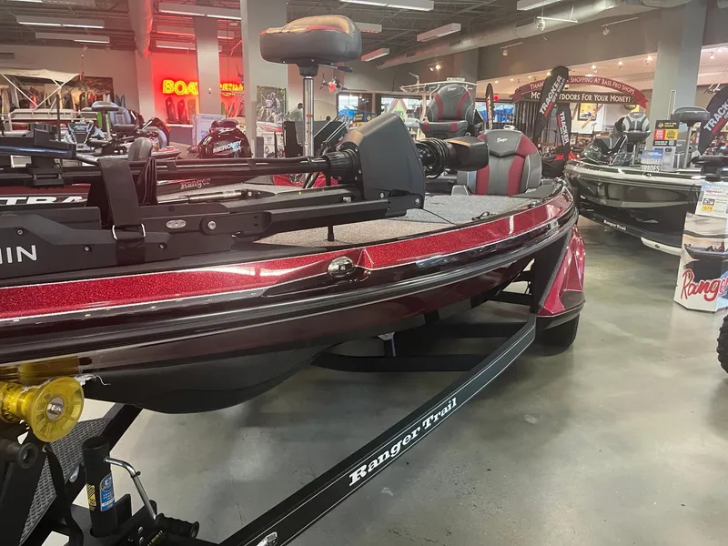 Slide: The Image of 2025 Ranger Z519R Cup-Equipped boat displayed in showroom, featuring sleek design and advanced equipment. - 1
