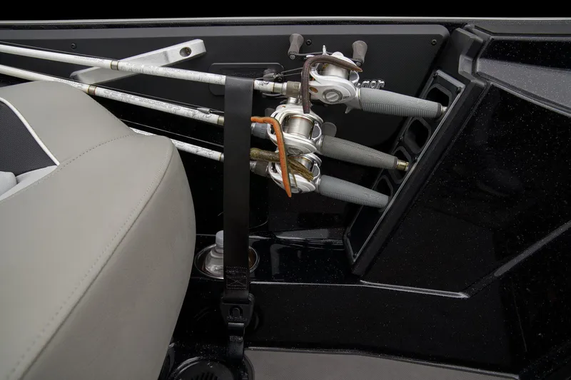 Slide: The Image of Ranger Z519R Cup-Equipped 2025 - 58