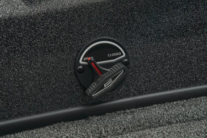 Slide: The Image of Manufacturer Provided Image: Nitro ZV21 - 46