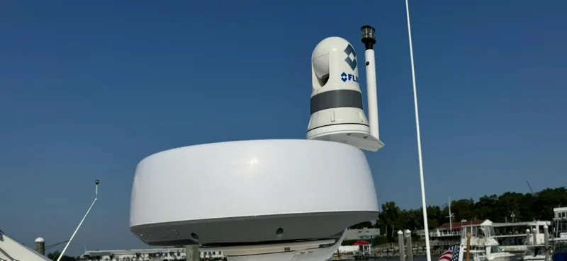 Slide: The Image of Radar and camera equipment on a 2021 Robalo R272 Center Console boat. - 18