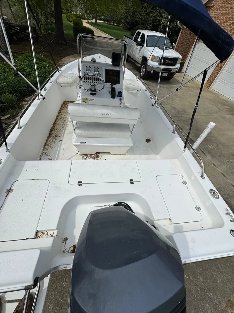 Slide: The Image of Sea Pro SV1900CC Bay Boat 2005 - 7