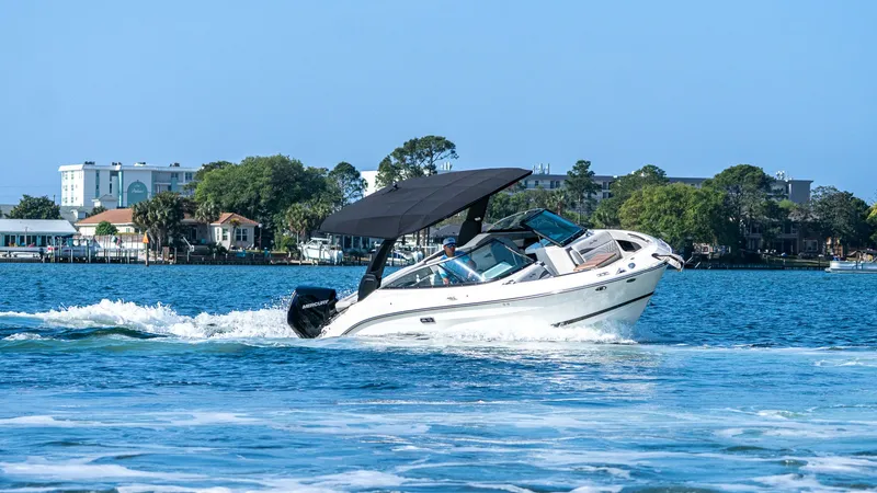 Slide: The Image of Sea Ray SLX 260 Outboard 2026 - 13