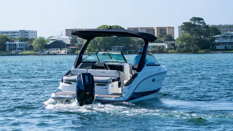 Slide: The Image of Sea Ray SLX 260 Outboard 2026 - 6
