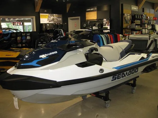 Slide: The Image of BRP FISHPRO SPORT 170 W/SOUND, IDF, WHITE/GULF STREAM 2024 - 5