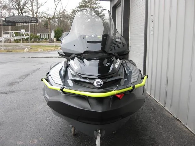 Slide: The Image of Sea-Doo Explorer Pro 2024 - 3