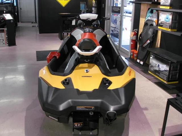 Slide: The Image of BRP 3UP SPARK, W/SOUND, CONV. SUNRISE ORANGE/DRAGON RE 2024 - 7